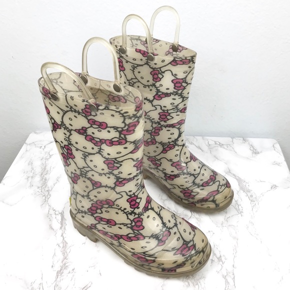 EUC Western Chief Hello Kitty Easy On Rain Boots - Picture 3 of 7
